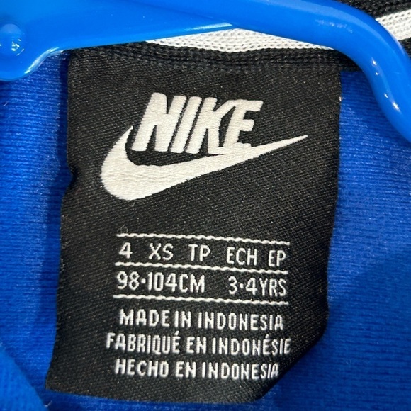 D13.15. Nike kids  full zip blue jacket Sz 4, XS, 3-4 YRS. - Picture 2 of 4